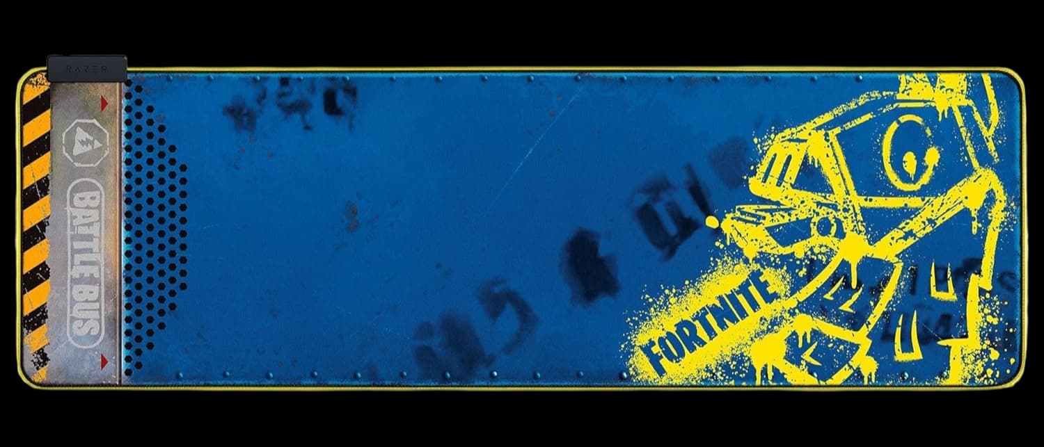 Razer Goliathus Chroma Extended - Fortnite Edition– Soft Gaming Mouse Mat with Razer Chroma RGB