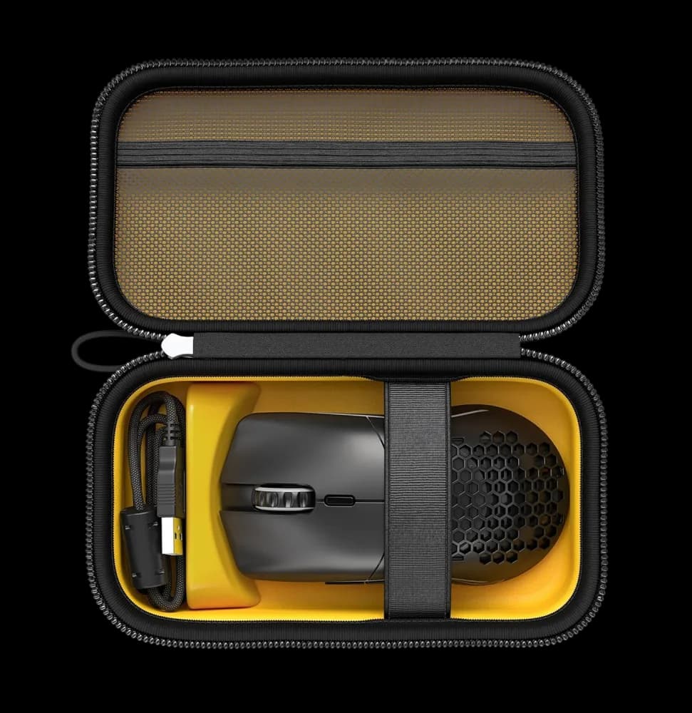 GLORIOUS Universal Mouse Case - Image 1